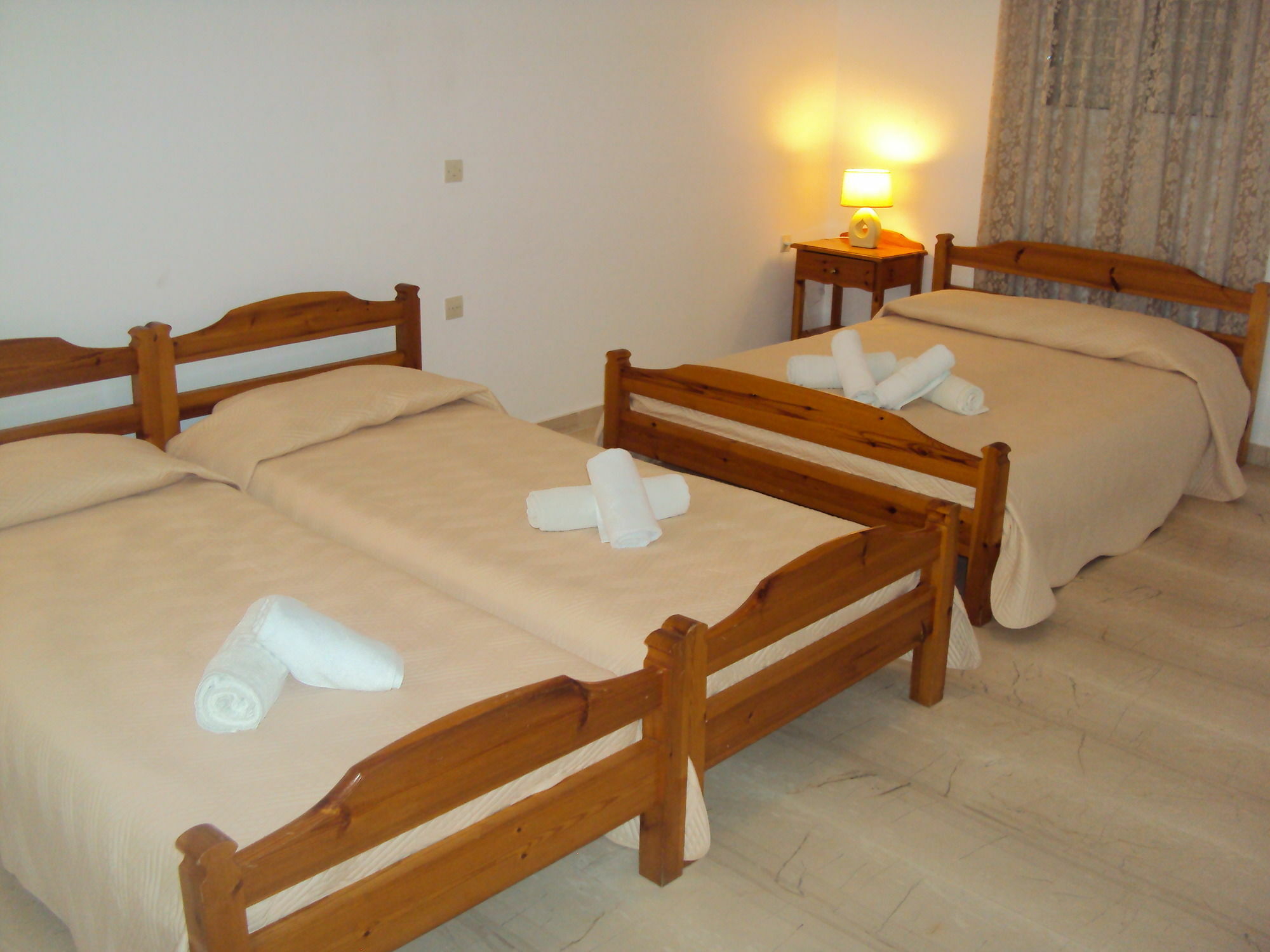 Bella Sant Aparthotel เปริสซา ภายนอก รูปภาพ